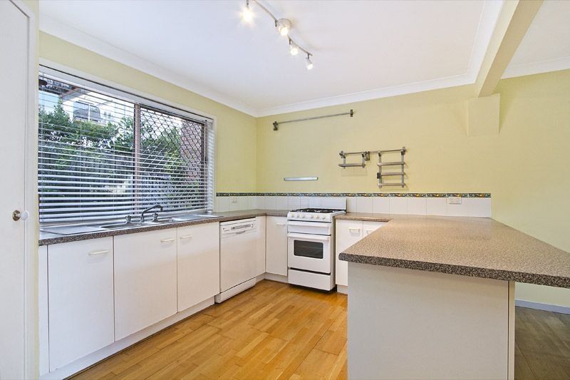163 Kingsley Terrace, Manly QLD 4179, Image 2