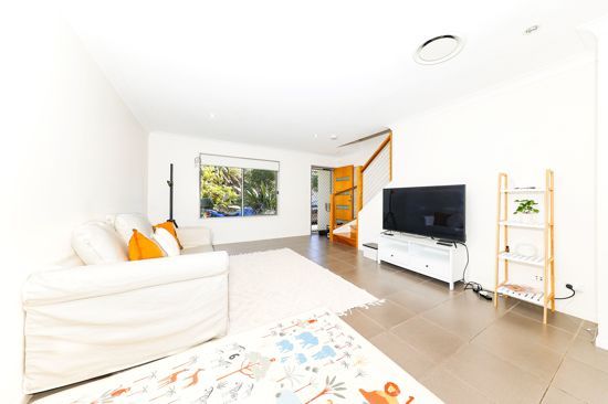 3 bedrooms Townhouse in 40 20 Kianawah Road South MANLY WEST QLD, 4179