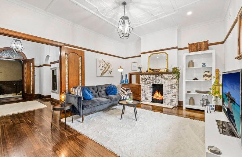 2 bedrooms Apartment / Unit / Flat in 3/1 Wimbledon Ave ELWOOD VIC, 3184