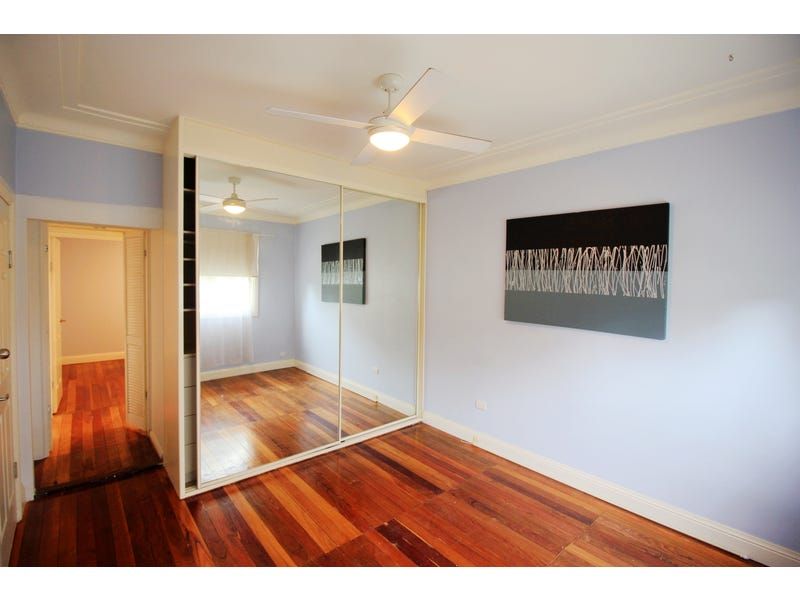 1 bedrooms Apartment / Unit / Flat in 1/100 Manchester Road GYMEA NSW, 2227