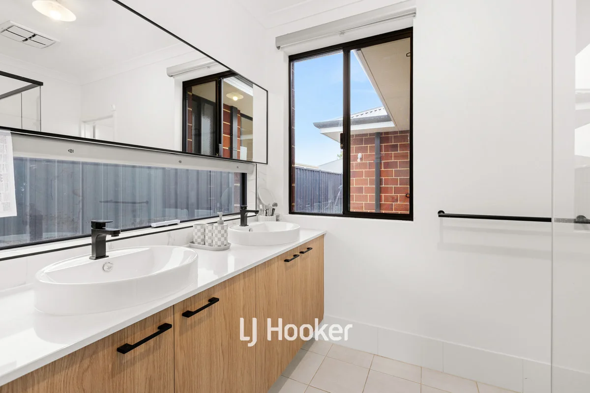 Additional image 8 of 34 Leschenaultia Loop, Yalyalup WA 6280