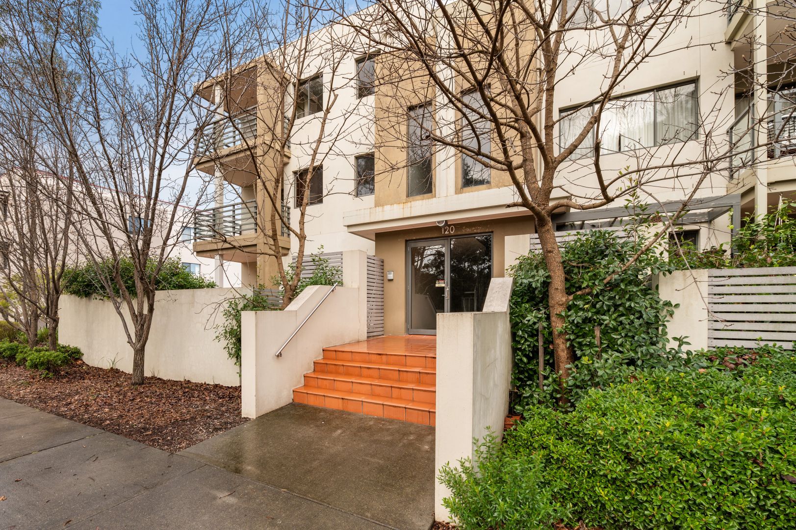 15/120 Athllon Drive, Greenway ACT 2900, Image 2