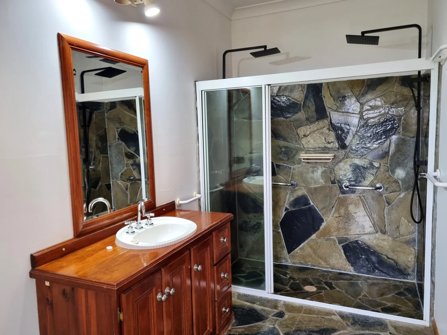 Additional image 7 of 20 Daveys Drive, Branyan QLD 4670