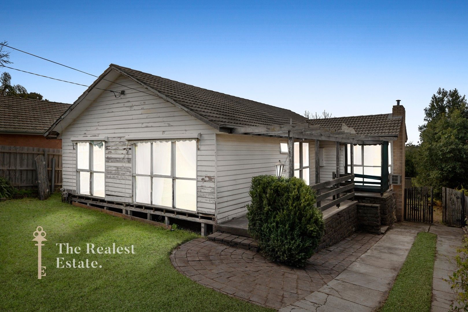 3 bedrooms House in 20 Woolart Street STRATHMORE VIC, 3041