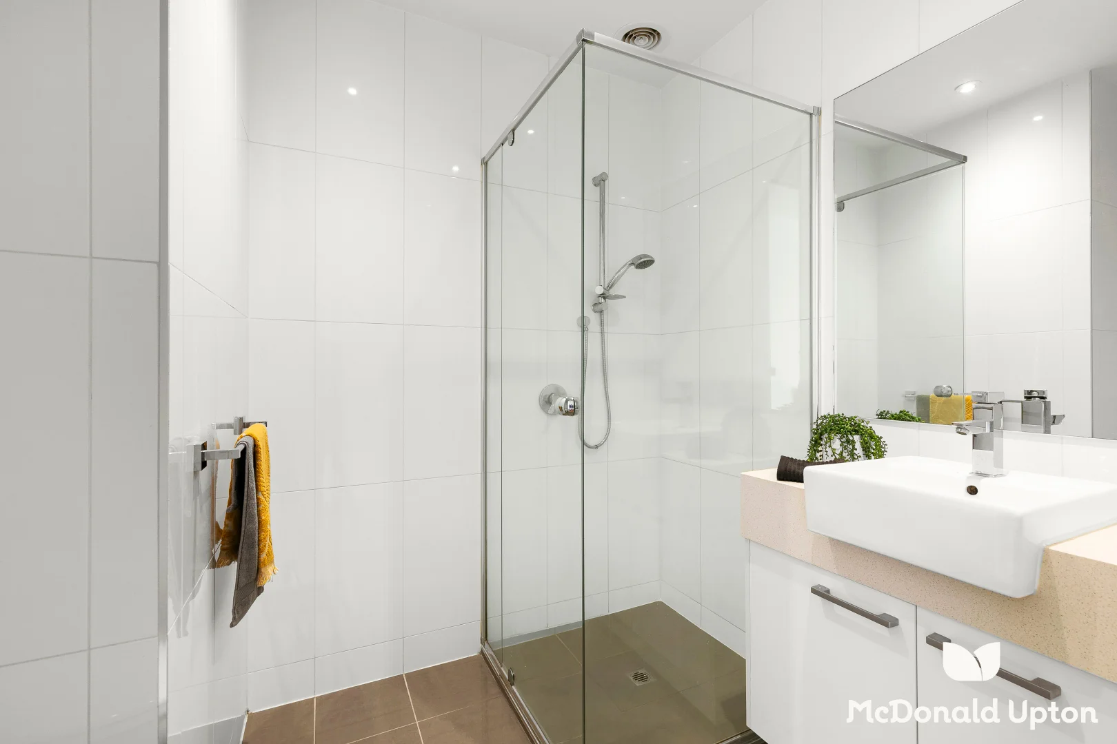 Additional image 5 of 8/32 Napier Street, Essendon VIC 3040