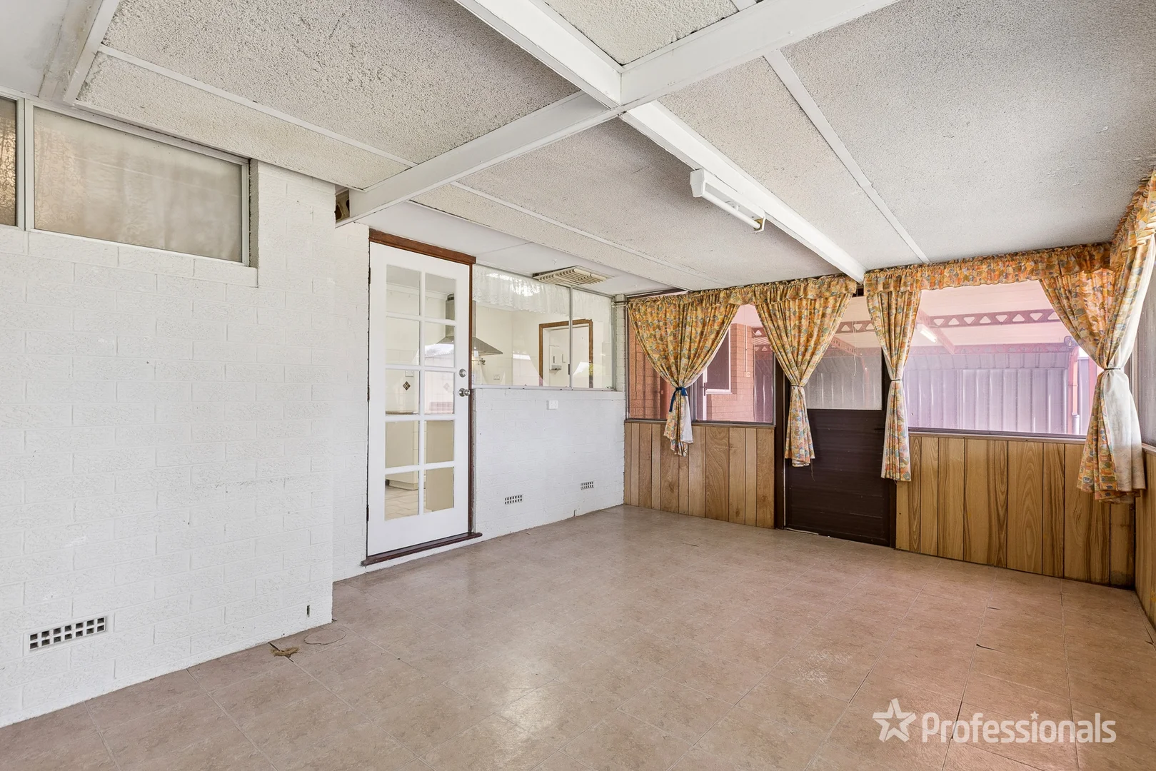 Additional image 16 of 24 Brixham Way, Warnbro WA 6169