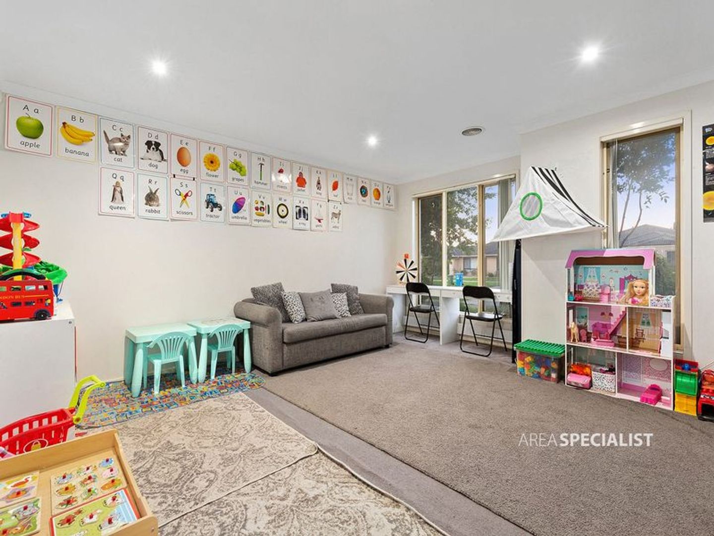 49 Bradford Drive, Cranbourne East VIC 3977, Image 1