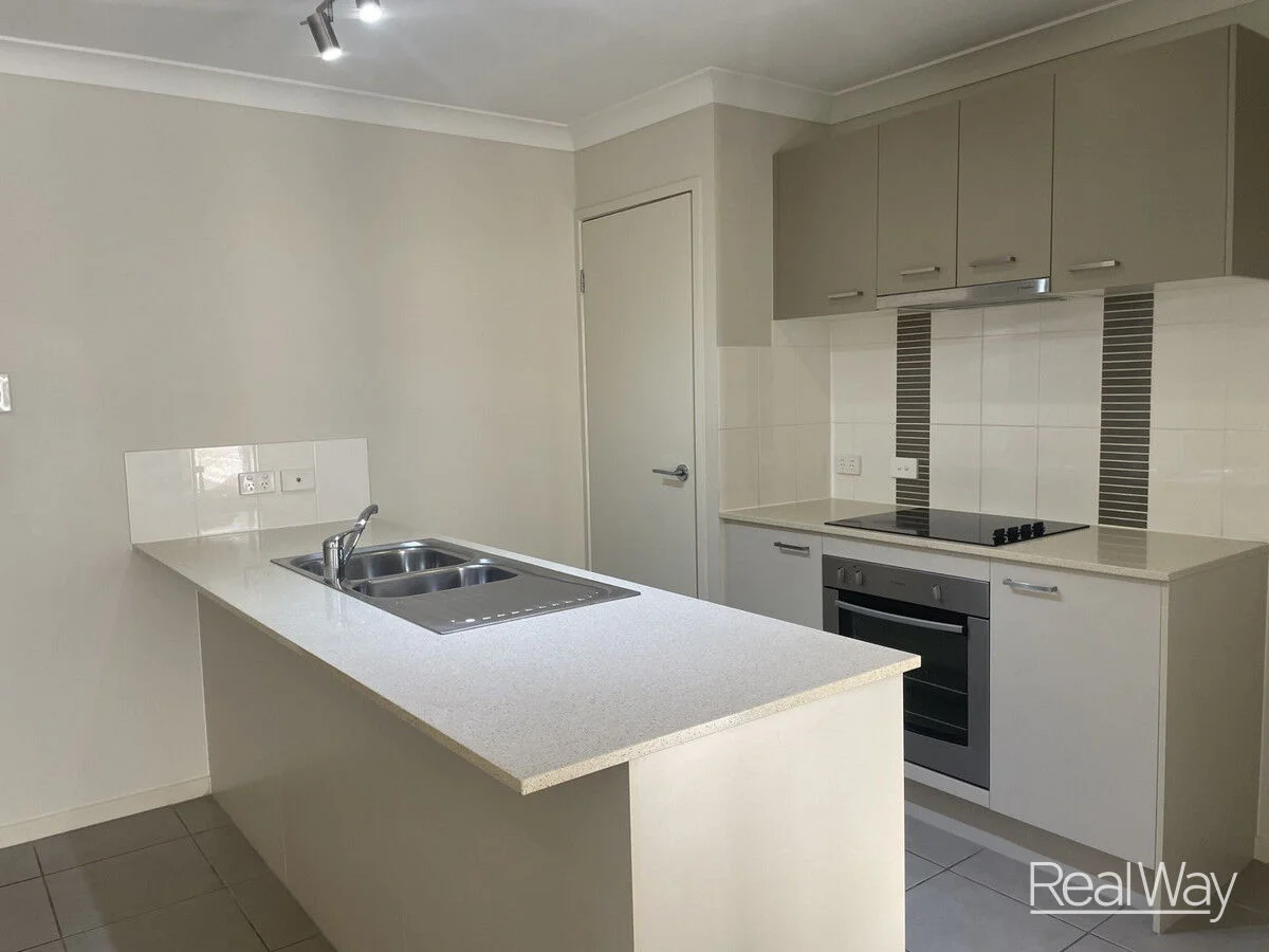 Additional image 2 of 1/9 Essington Mews, Leichhardt QLD 4305