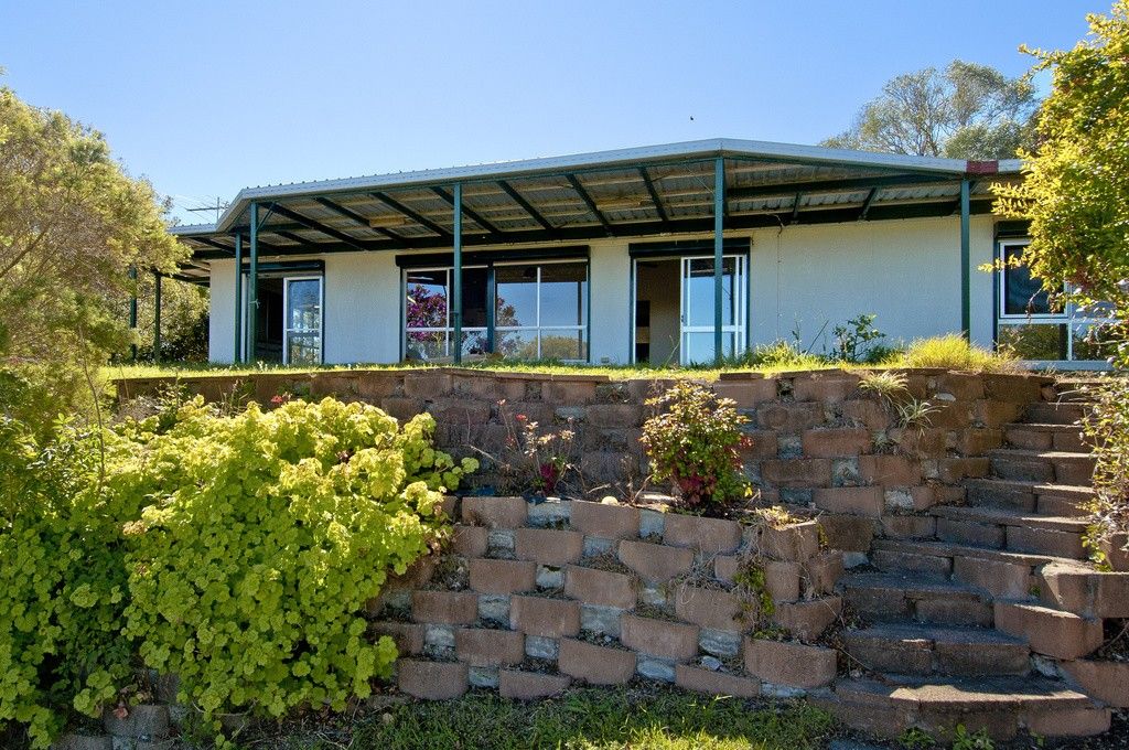 52 Needham Road, Luscombe QLD 4207, Image 2