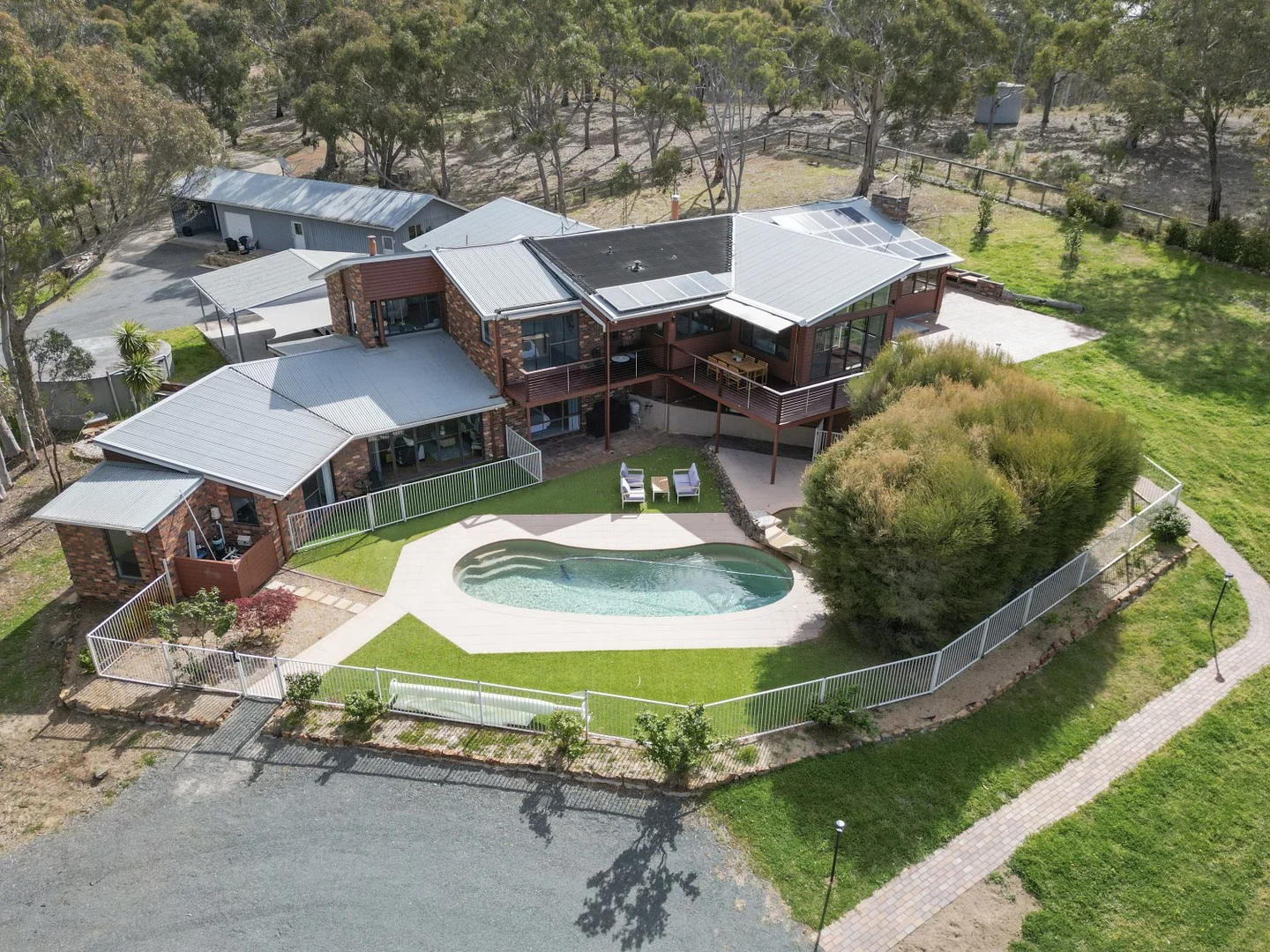 3 Darmody Place, Sutton NSW 2620