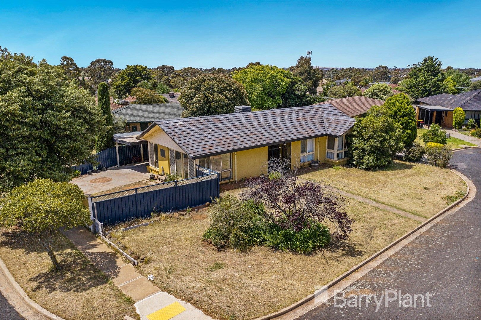 9 Lancaster Way, Melton West VIC 3337, Image 0