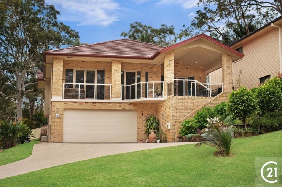 4 bedrooms House in 17 Gibbers Drive LEMON TREE PASSAGE NSW, 2319