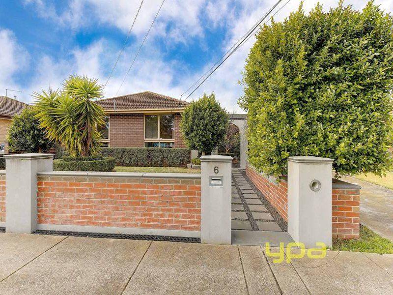 6 Quartok Avenue, Werribee VIC 3030