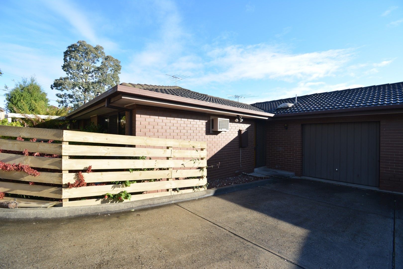 2 bedrooms Villa in 2/60 Bolingbroke Street PASCOE VALE VIC, 3044