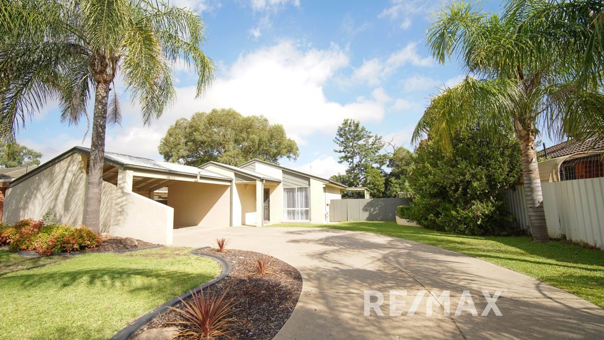 18 Truscott Drive, Ashmont Property History & Address Research Domain