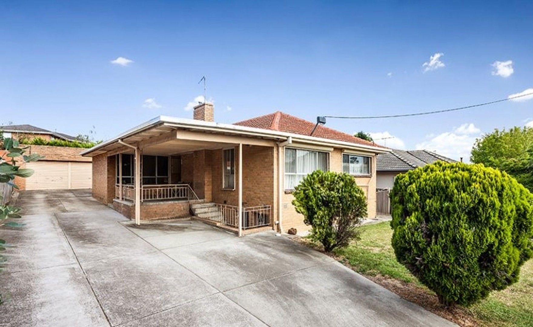 3 bedrooms House in 24 Wetherby Road DONCASTER VIC, 3108