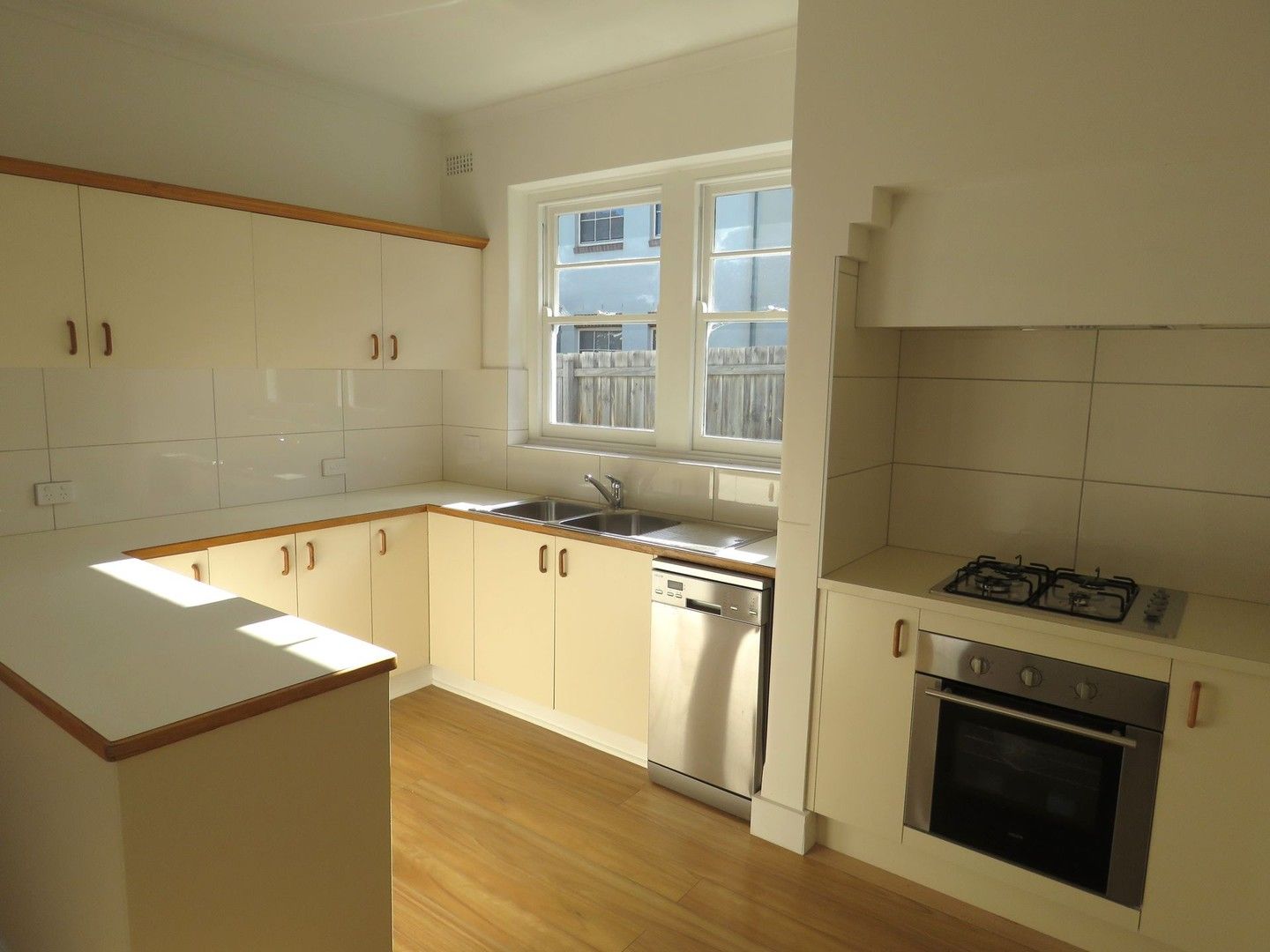 3 bedrooms House in 1075 Dandenong Road MALVERN EAST VIC, 3145