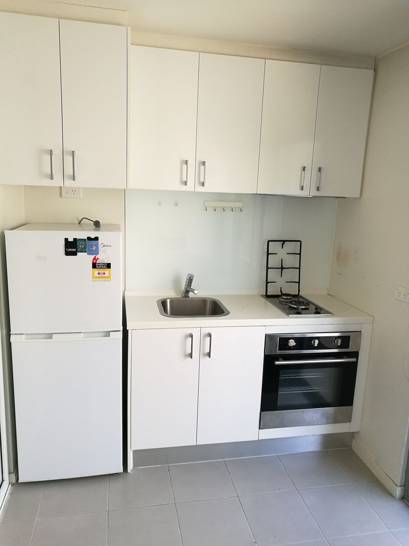 2 bedrooms Apartment / Unit / Flat in 205/7 Dudley Street CAULFIELD EAST VIC, 3145