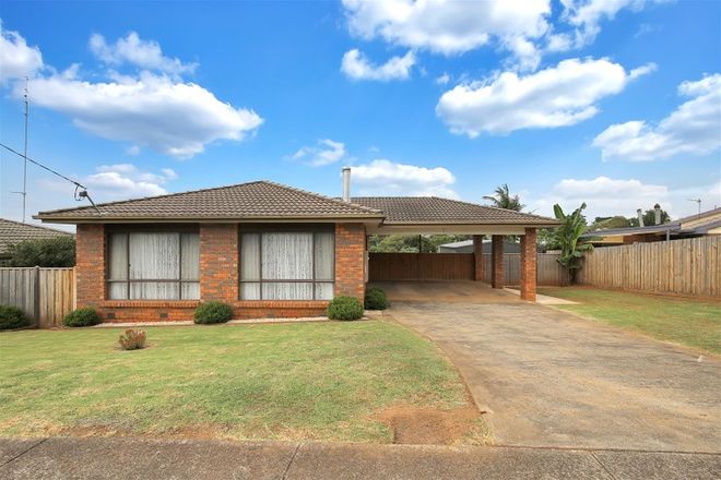 Picture of 13 Valley View Crescent, LEONGATHA VIC 3953