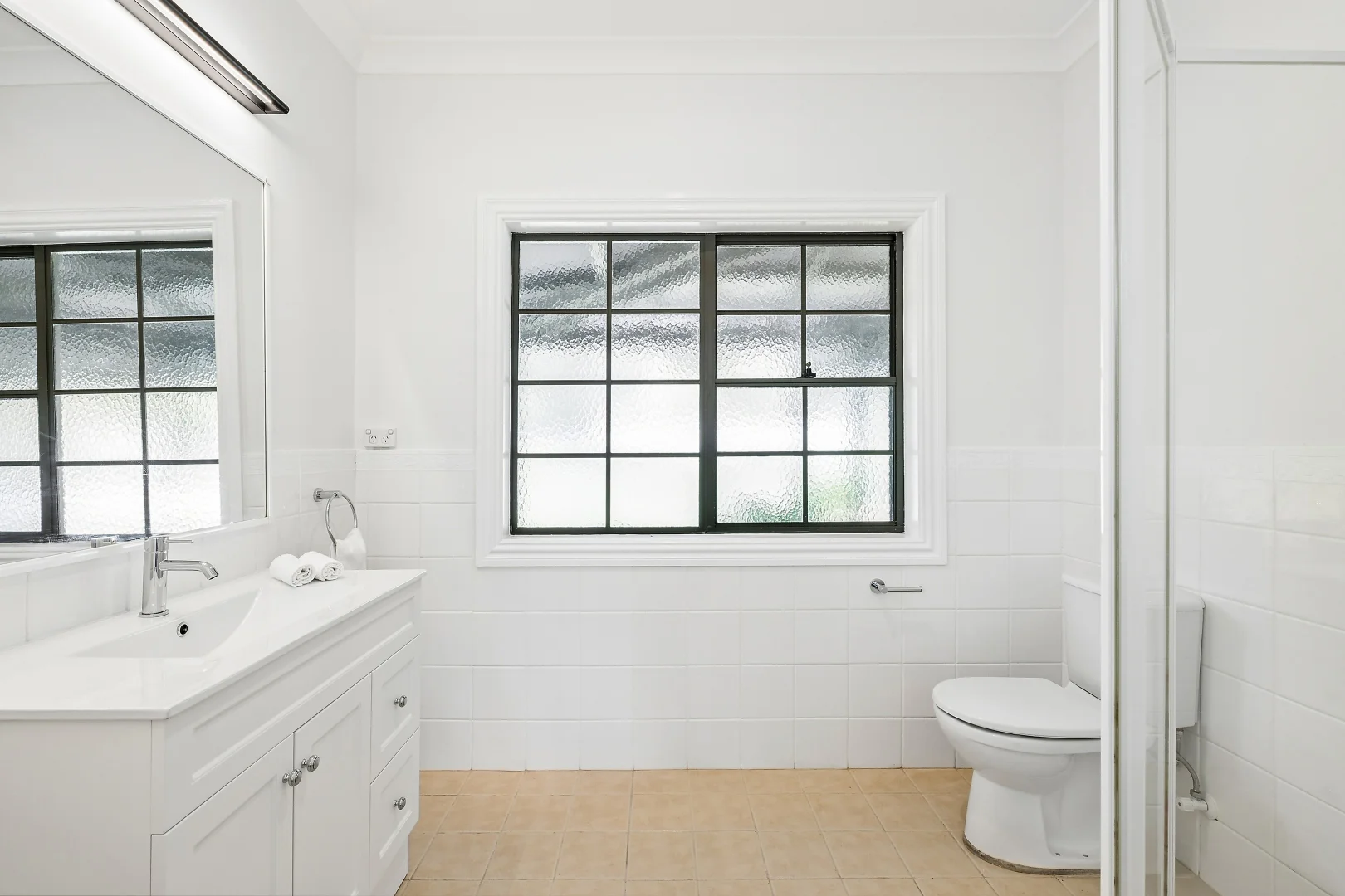 Additional image 17 of 66-68 Railway Parade, Wentworth Falls NSW 2782