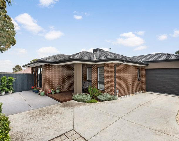 4/12 Doveton Avenue, Eumemmerring VIC 3177