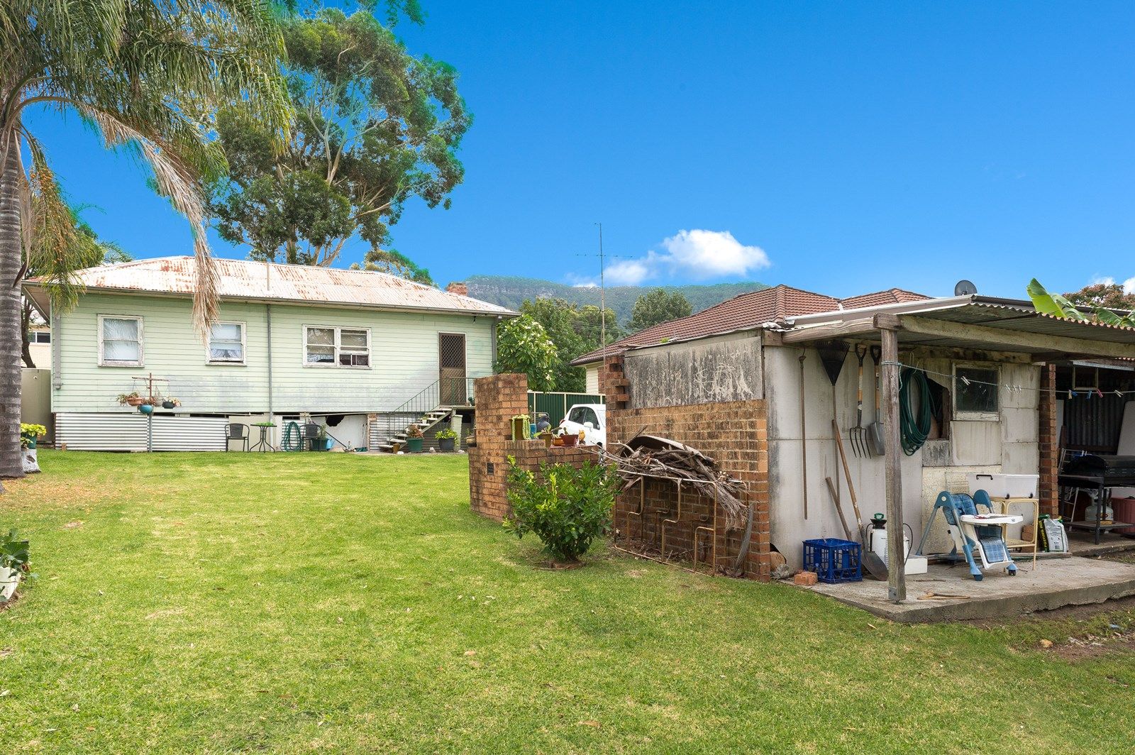 11 Yuill Avenue, Corrimal NSW 2518, Image 2