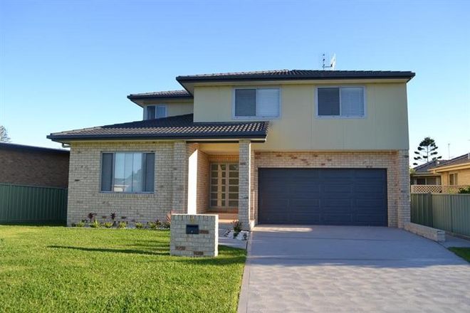 Picture of 4 Bramble Parade, TUNCURRY NSW 2428