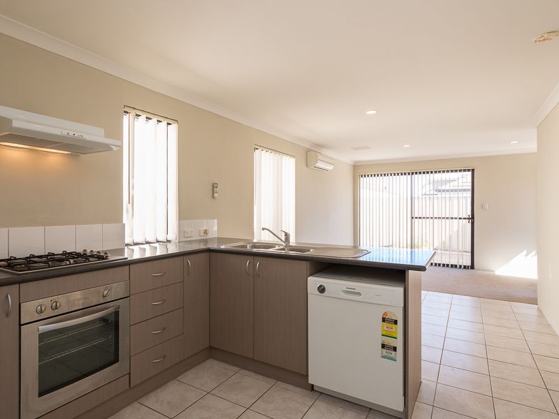 3 bedrooms Villa in 12C Apara Way NOLLAMARA WA, 6061