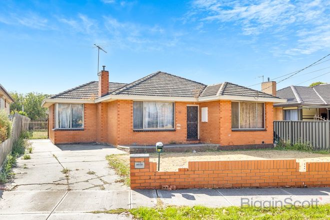 Picture of 52 Rhodes Street, ST ALBANS VIC 3021