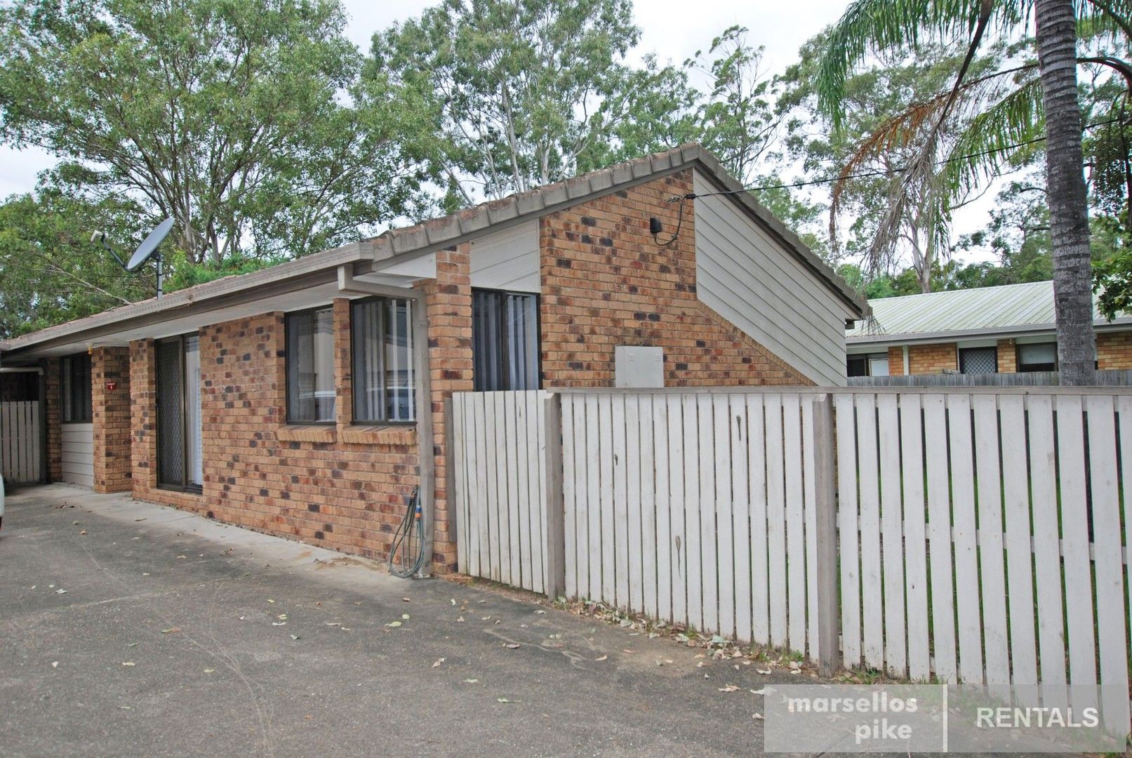 3 bedrooms Apartment / Unit / Flat in 1/4 Fennell Court MORAYFIELD QLD, 4506