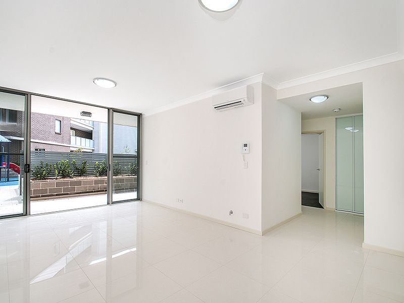 2 bedrooms Apartment / Unit / Flat in 104/63-67 Veron Street WENTWORTHVILLE NSW, 2145