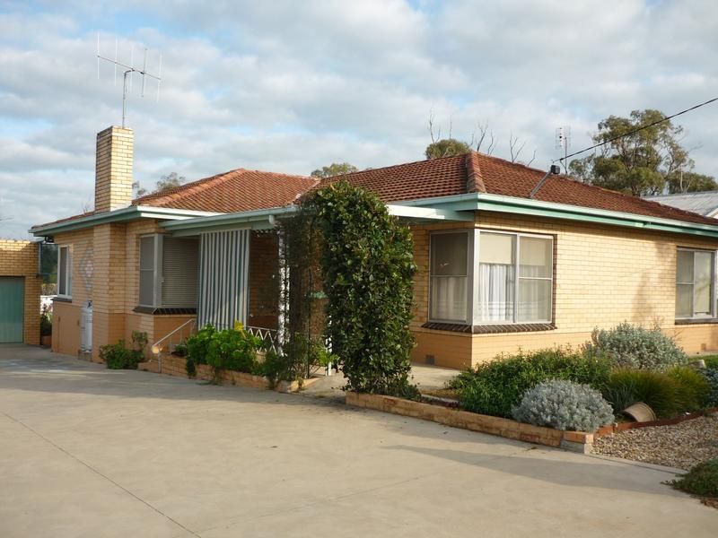 32 Currie Street, Charlton VIC 3525, Image 0