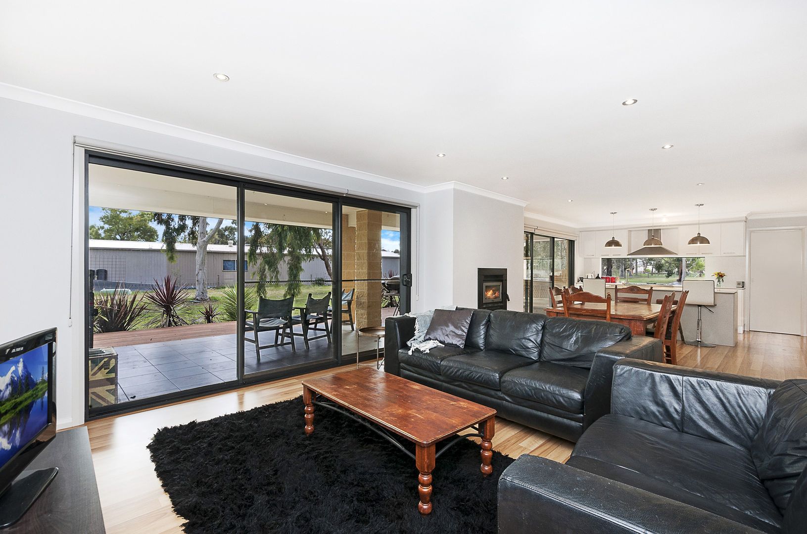 253 Ballarat Road, Hamilton VIC 3300, Image 1