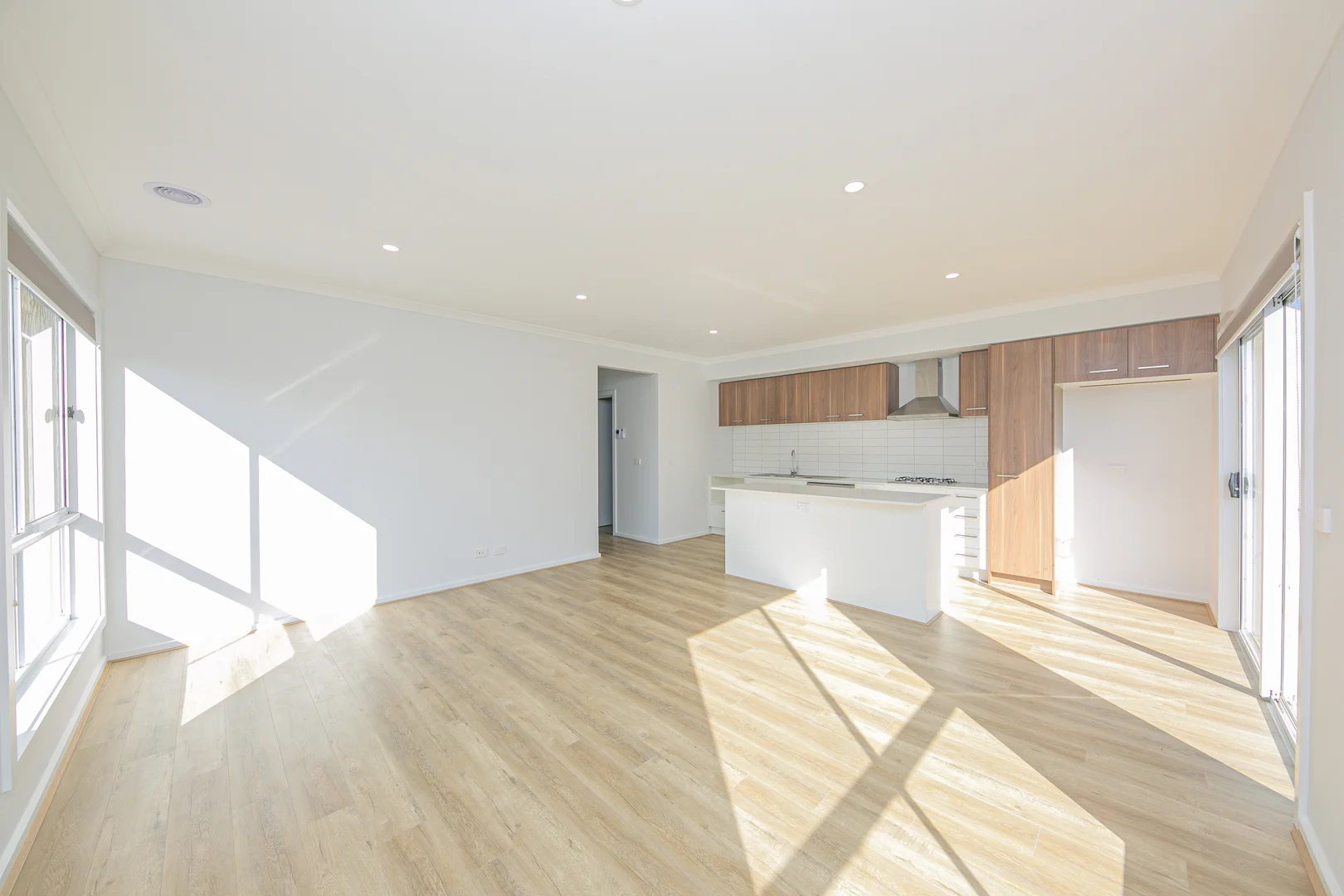 Additional image 3 of 10 Hastings Way, Nar Nar Goon North VIC 3812