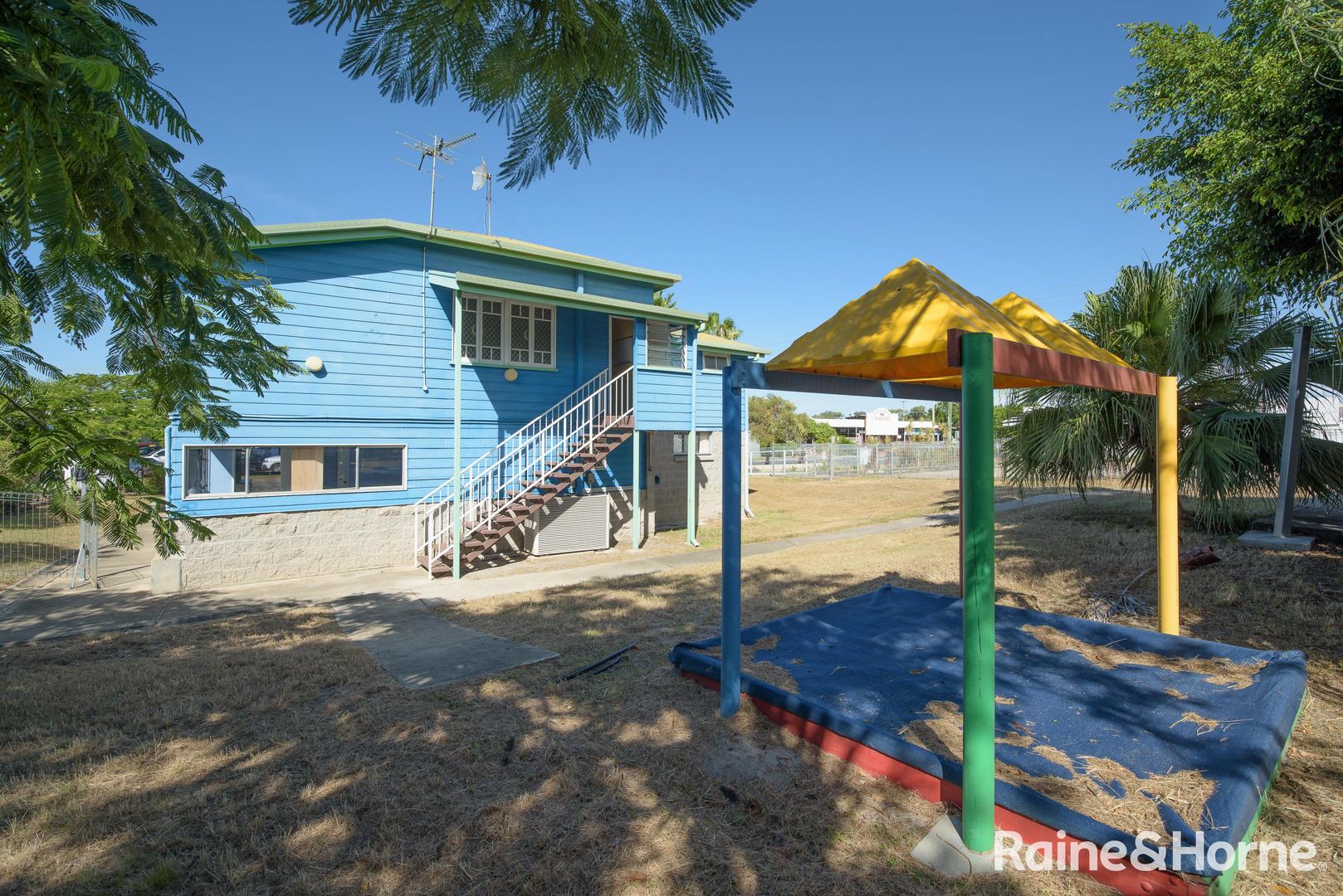 105 Toolooa Street, South Gladstone QLD 4680, Image 2