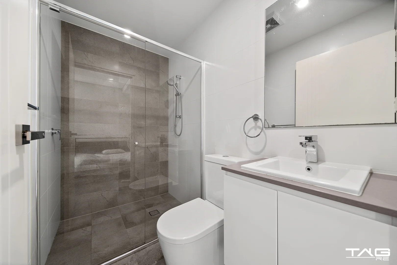 Additional image 7 of 5/2 Patricia Street, Mays Hill NSW 2145