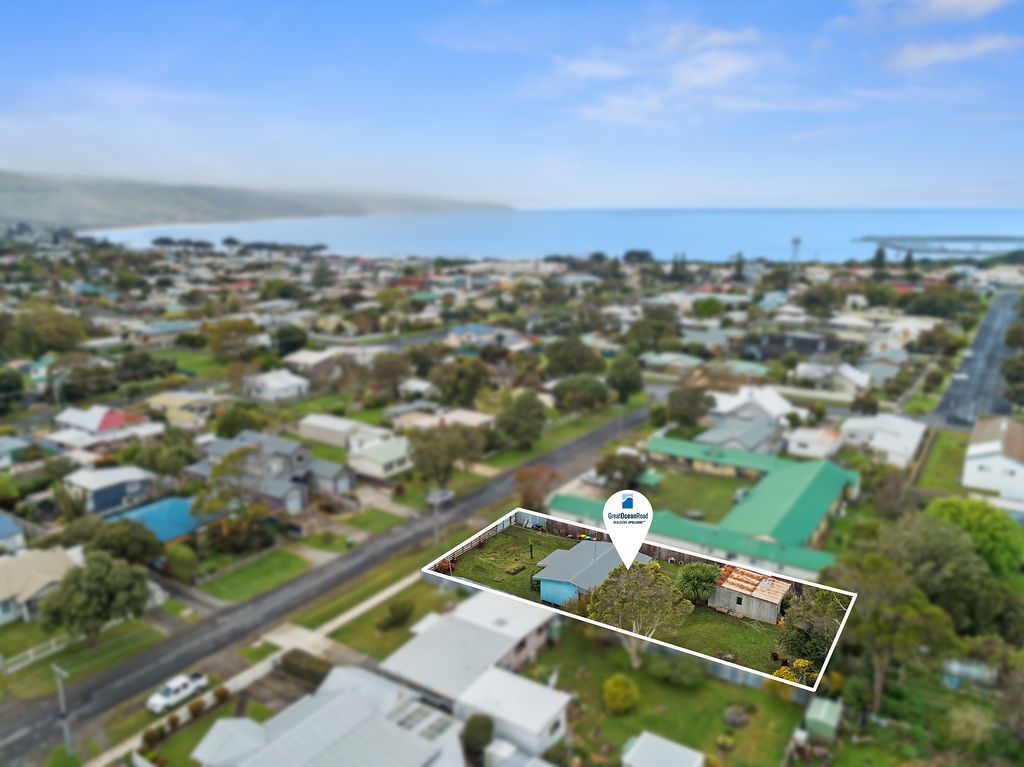 5 McLennan Street, Apollo Bay VIC 3233, Image 2