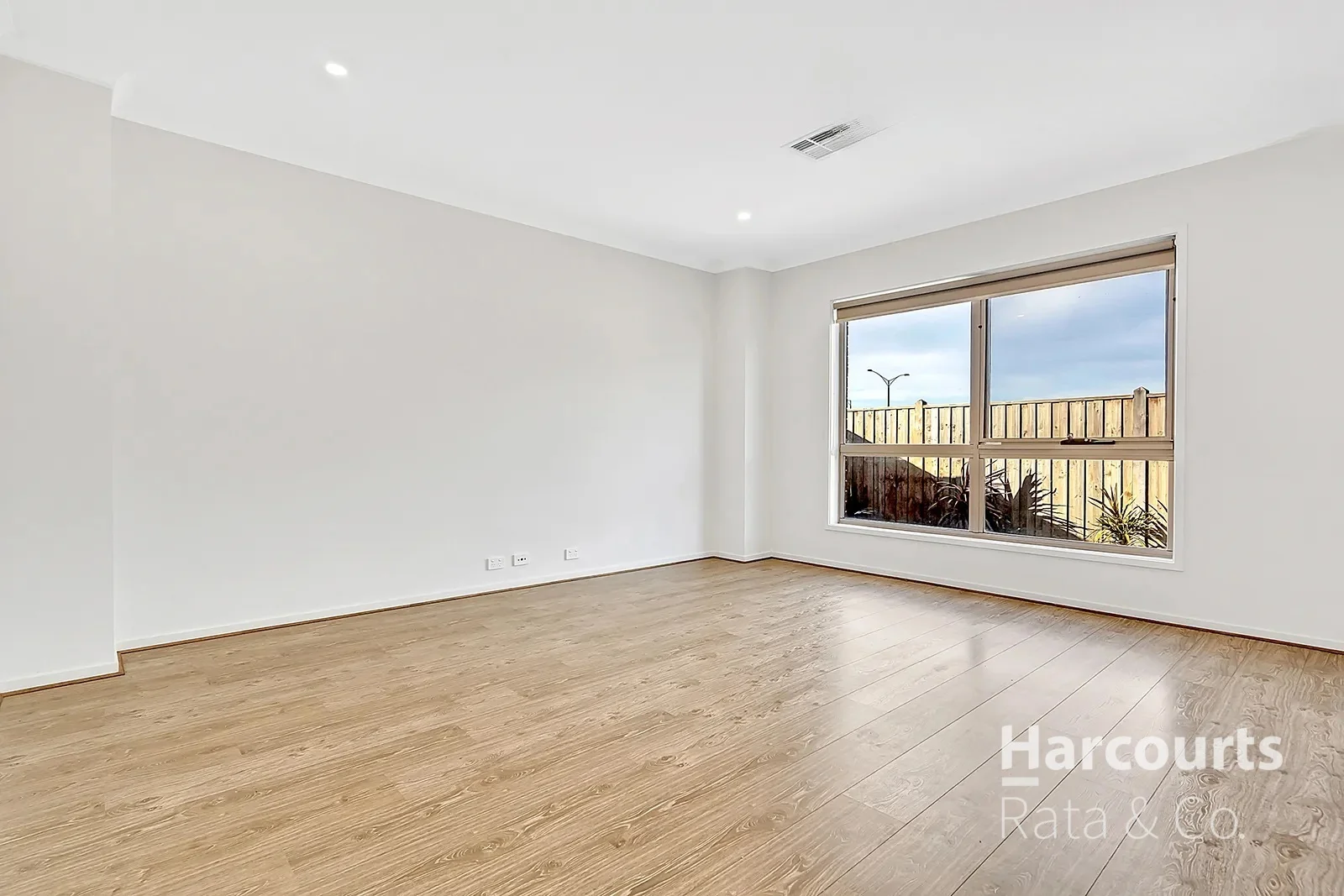 Additional image 7 of 11 Kenora Way, Mickleham VIC 3064