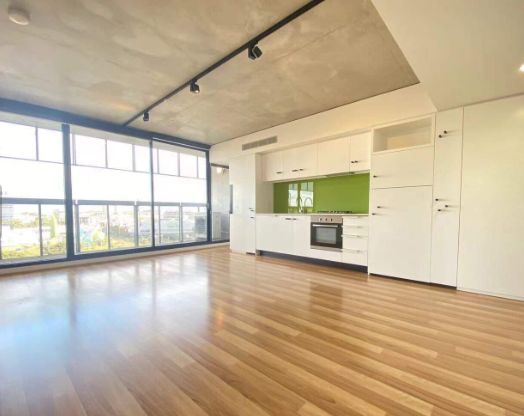 2 bedrooms Apartment / Unit / Flat in 918/152 Sturt Street SOUTHBANK VIC, 3006