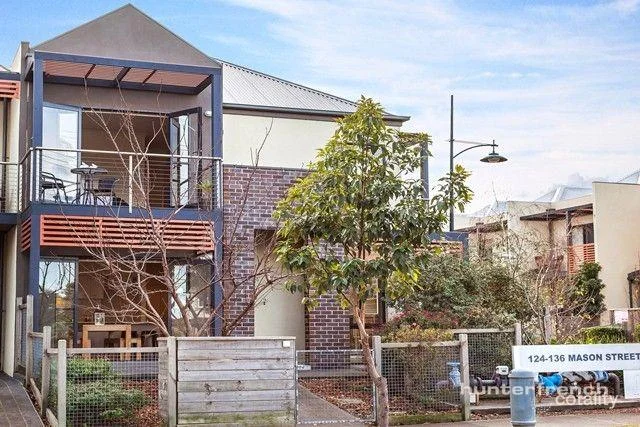 15/124-136 Mason Street, Newport VIC 3015