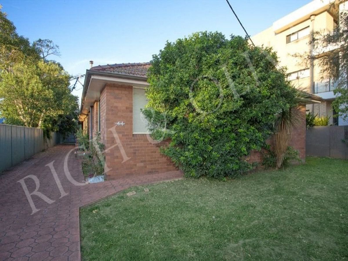 1 bedrooms Villa in 2/44 Melvin Street BEVERLY HILLS NSW, 2209