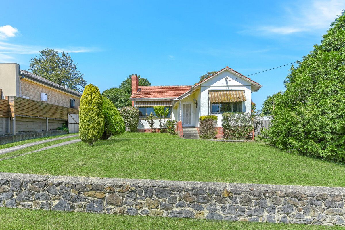 3 bedrooms House in 3 Anson Court ASHBURTON VIC, 3147