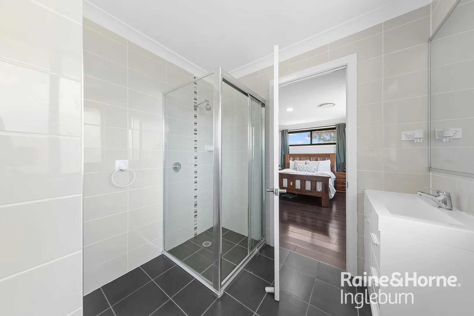 Additional image 4 of 35 Canterbury Road, Glenfield NSW 2167