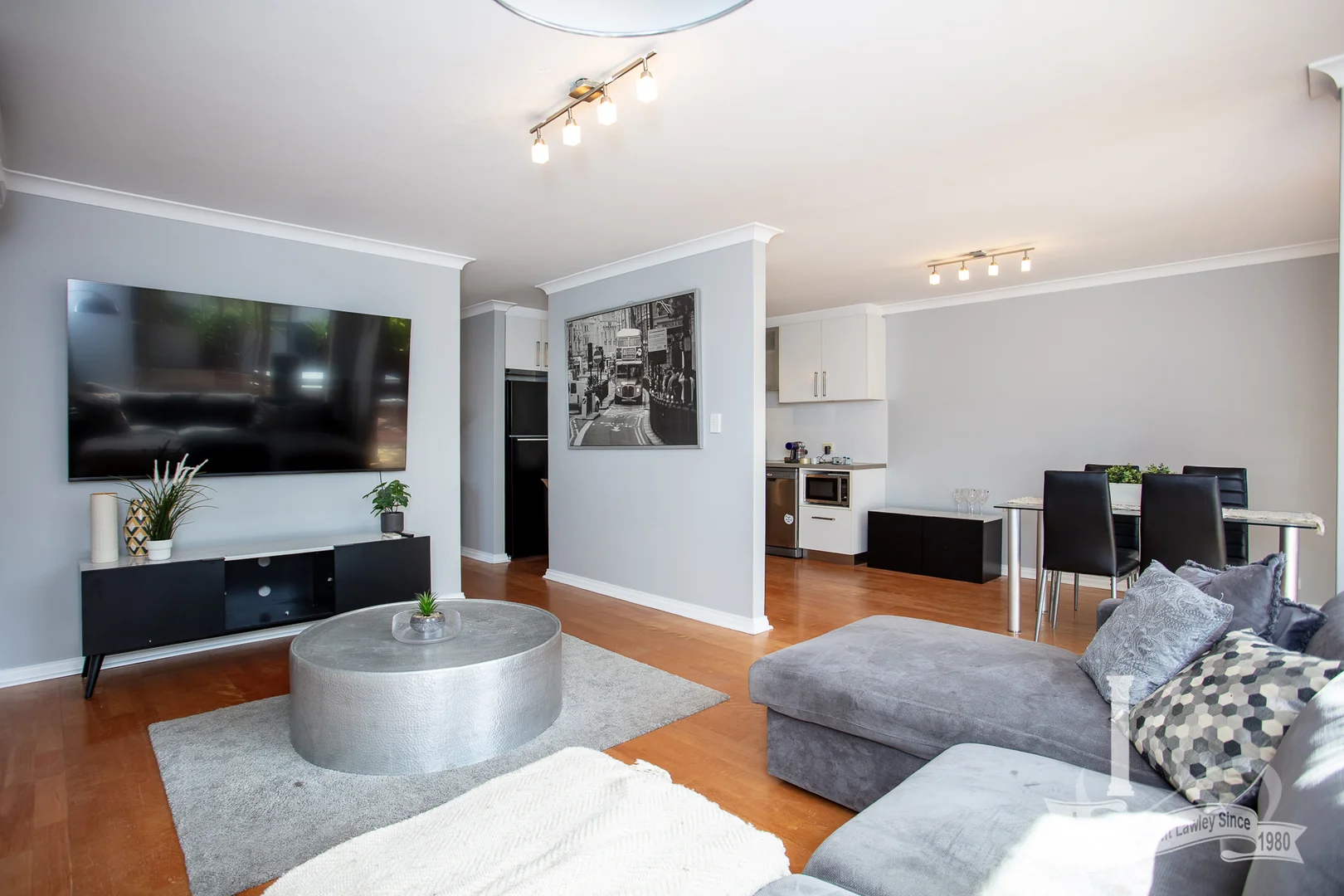 Additional image 5 of 2/52 Tyler Street, Joondanna WA 6060