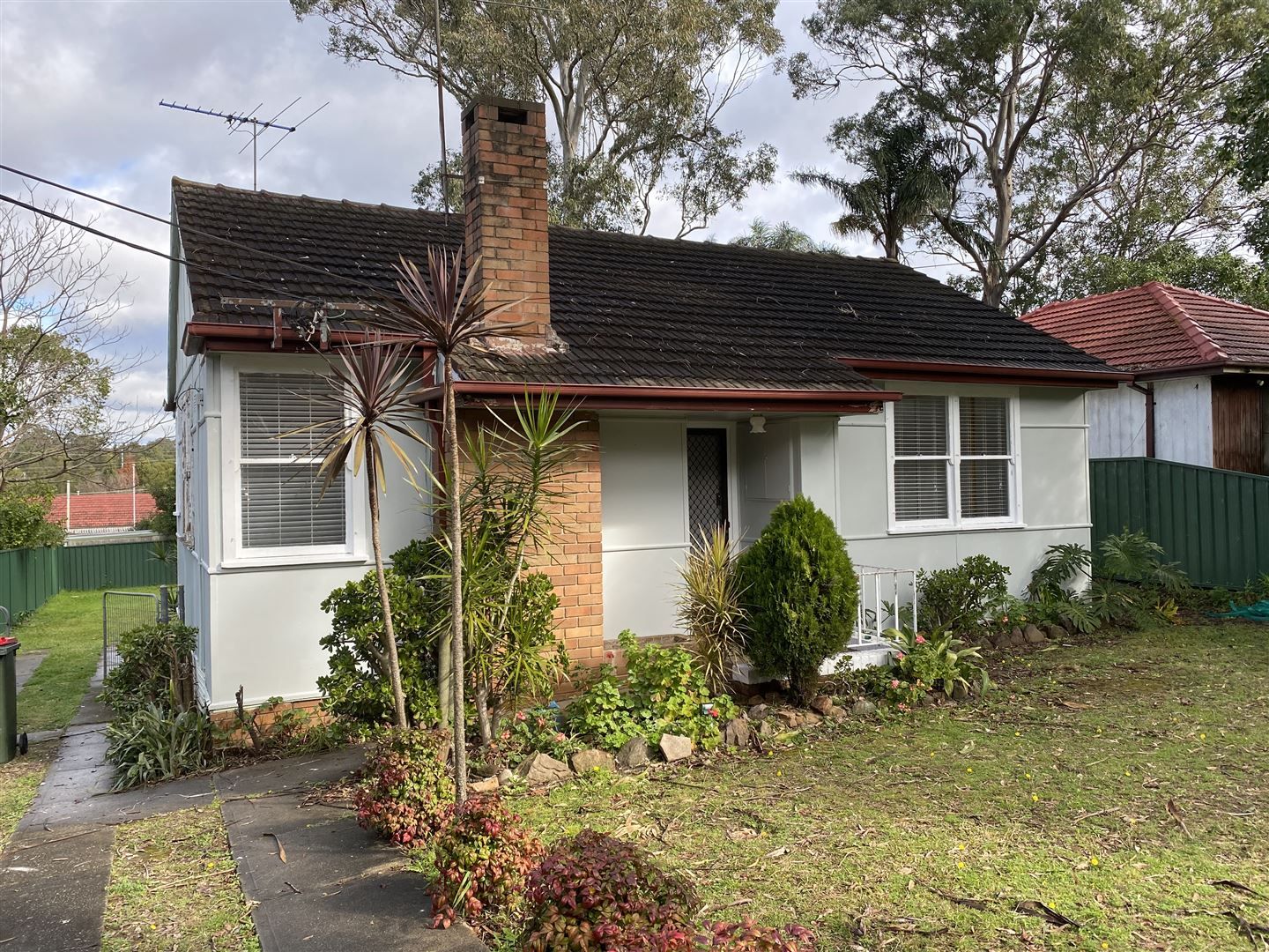 2 bedrooms House in 58 Rowley Street SEVEN HILLS NSW, 2147