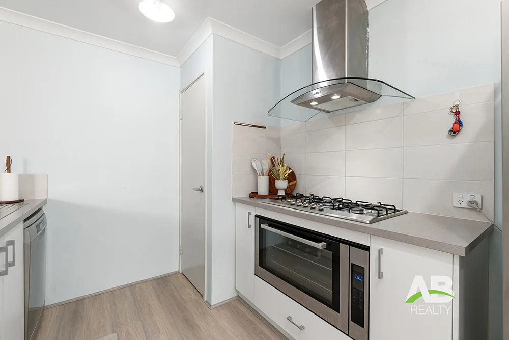 Additional image 7 of 46 Hinckley Parkway, Hocking WA 6065