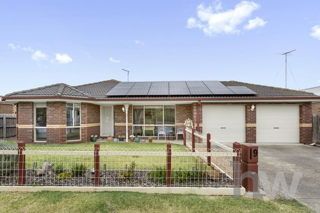 Picture of 9 Magpie Close, LARA VIC 3212