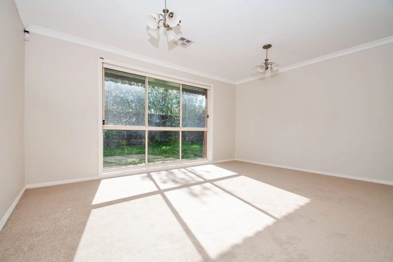 Additional image 8 of 34 Tudor Drive, Mooroolbark VIC 3138