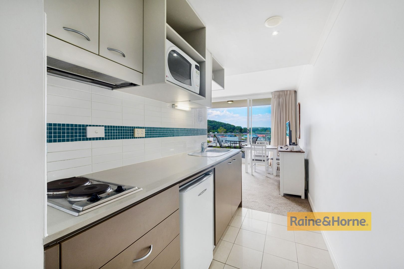 306/51-54 The Esplanade, Ettalong Beach NSW 2257, Image 2