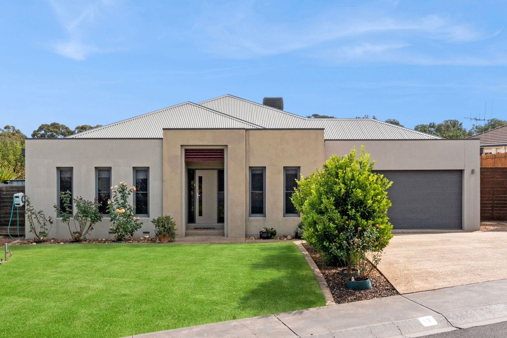 13 Isabella Grove, Strathdale VIC 3550, Image 0